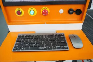 Фрезерно-гравировальный станок с ЧПУ HАUFER HF-2030AVT16