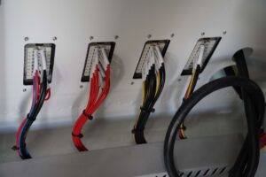 Фрезерно-гравировальный станок с ЧПУ HАUFER HF-2030AVTR8